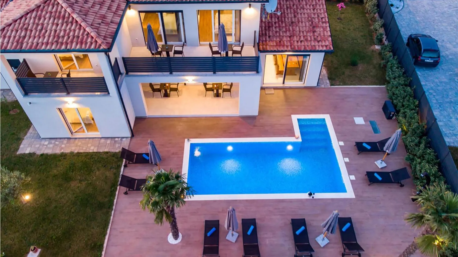 Awesome Home In Drazice With Wifi 0*,